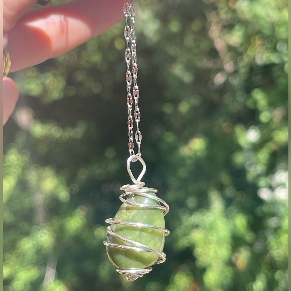 Serpentine crystal necklace